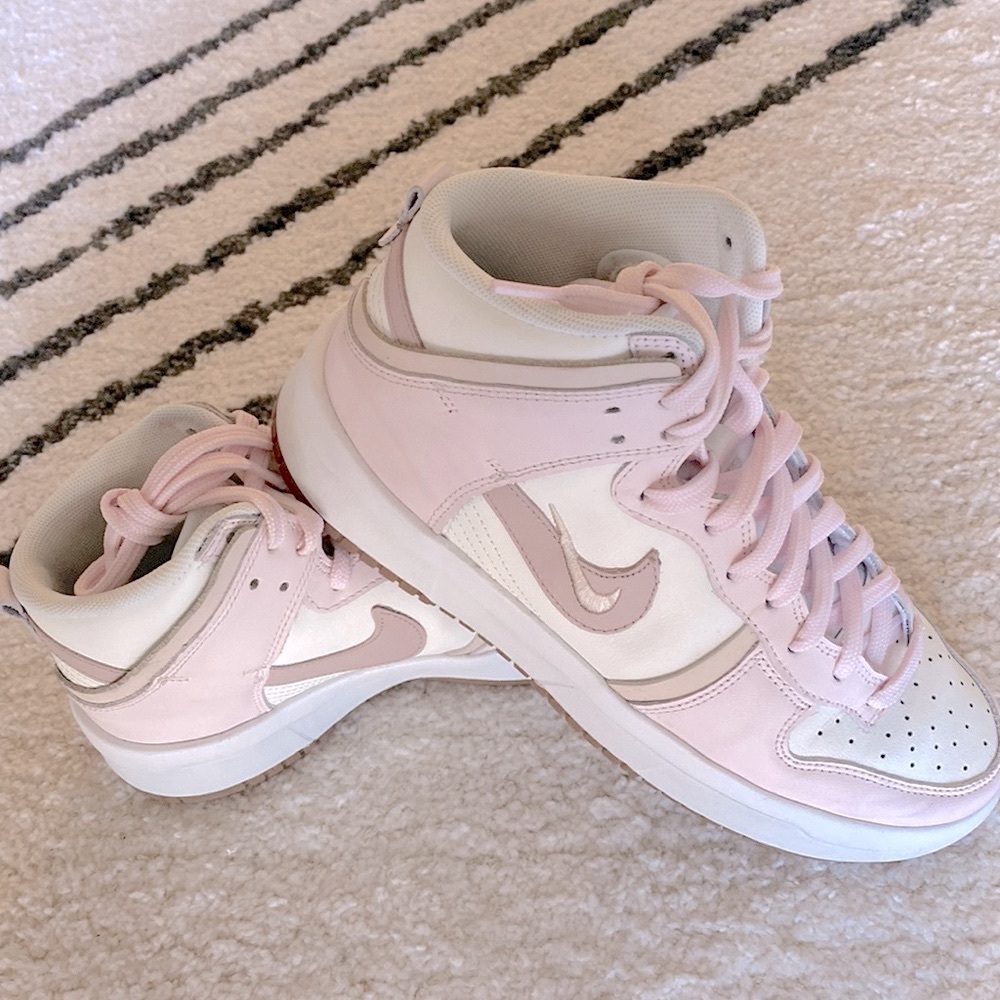 Nike Dunk High Up Pink Size 8
